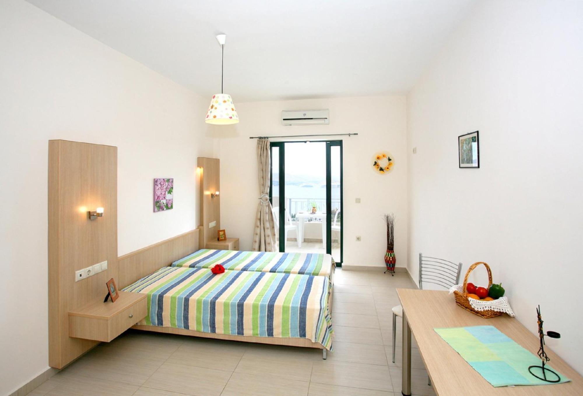 Διαμέρισμα Aptera Paradise With Sea View Μεγάλα Χωράφια